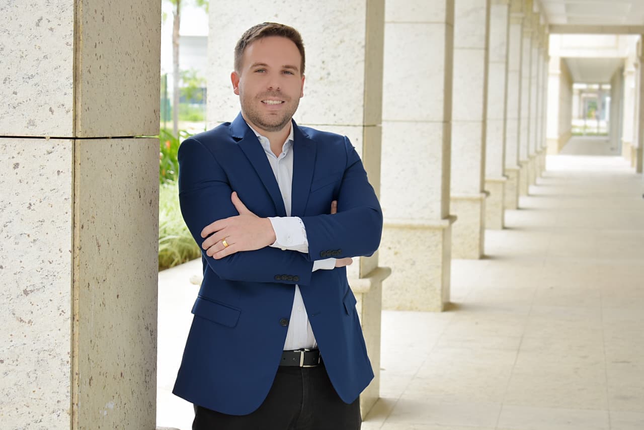 Ivan Carvalho, advogado, corretor de imóveis e consultor patrimonial